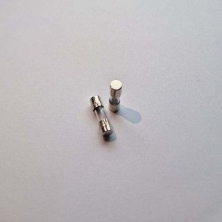 Fusible 3A 250V  pour carte interface ( anc ref 8073149 )
