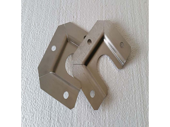 Kit fixation au sol p4 (deux unités)