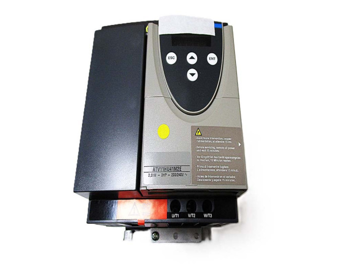 Convertisseur de fréquence 2,2kW 200-240V EU P3